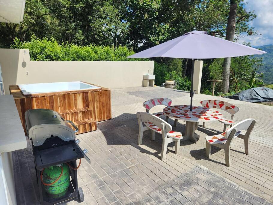 Villeta Casa De Campo Caracoli Spa Eksteriør billede