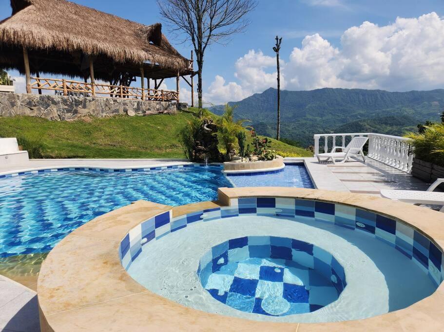 Villeta Casa De Campo Caracoli Spa Eksteriør billede